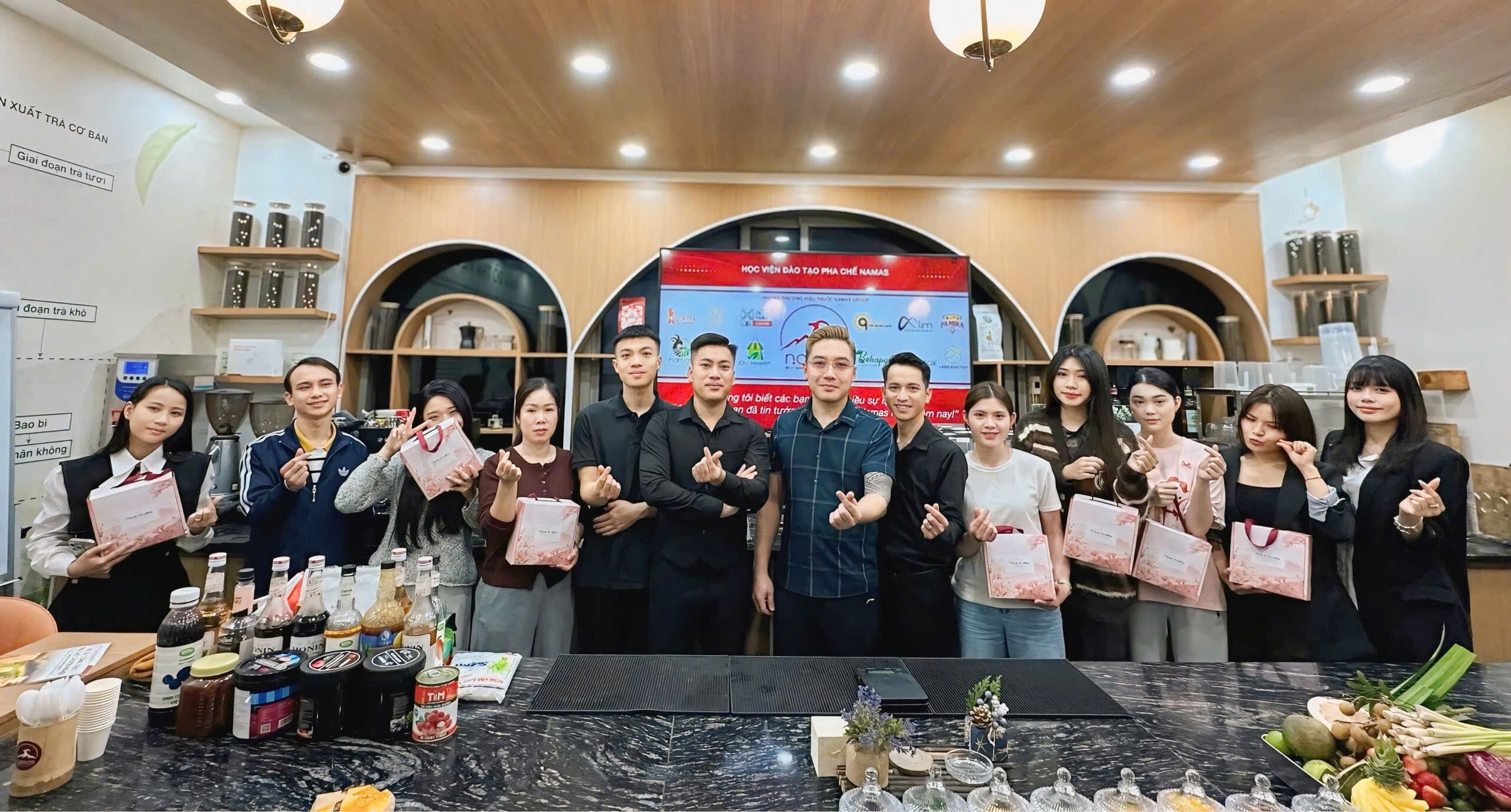 Khai giảng lớp pha chế kinh doanh K2-2026 cùng NAMAS – Khởi đầu hành trình kinh doanh đồ uống 1 42ae105cb0a63ef867b74